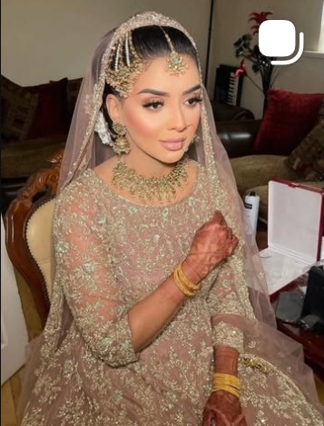 Festive bridal look with heavy gold jewellery